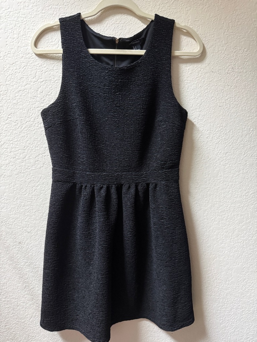 Forever 21 Textured Black Sleeveless Mini Dress